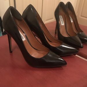 Steve Madden Black Patent Pointy Toe Stilettos